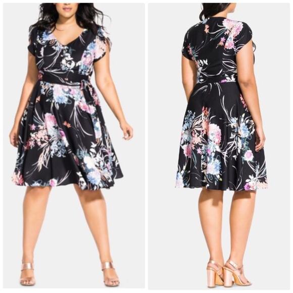 City Chic Women's Floral Flourished V-Neck Fit & Flare Cap Sleeves Dress Size 16 - Picture 1 of 6